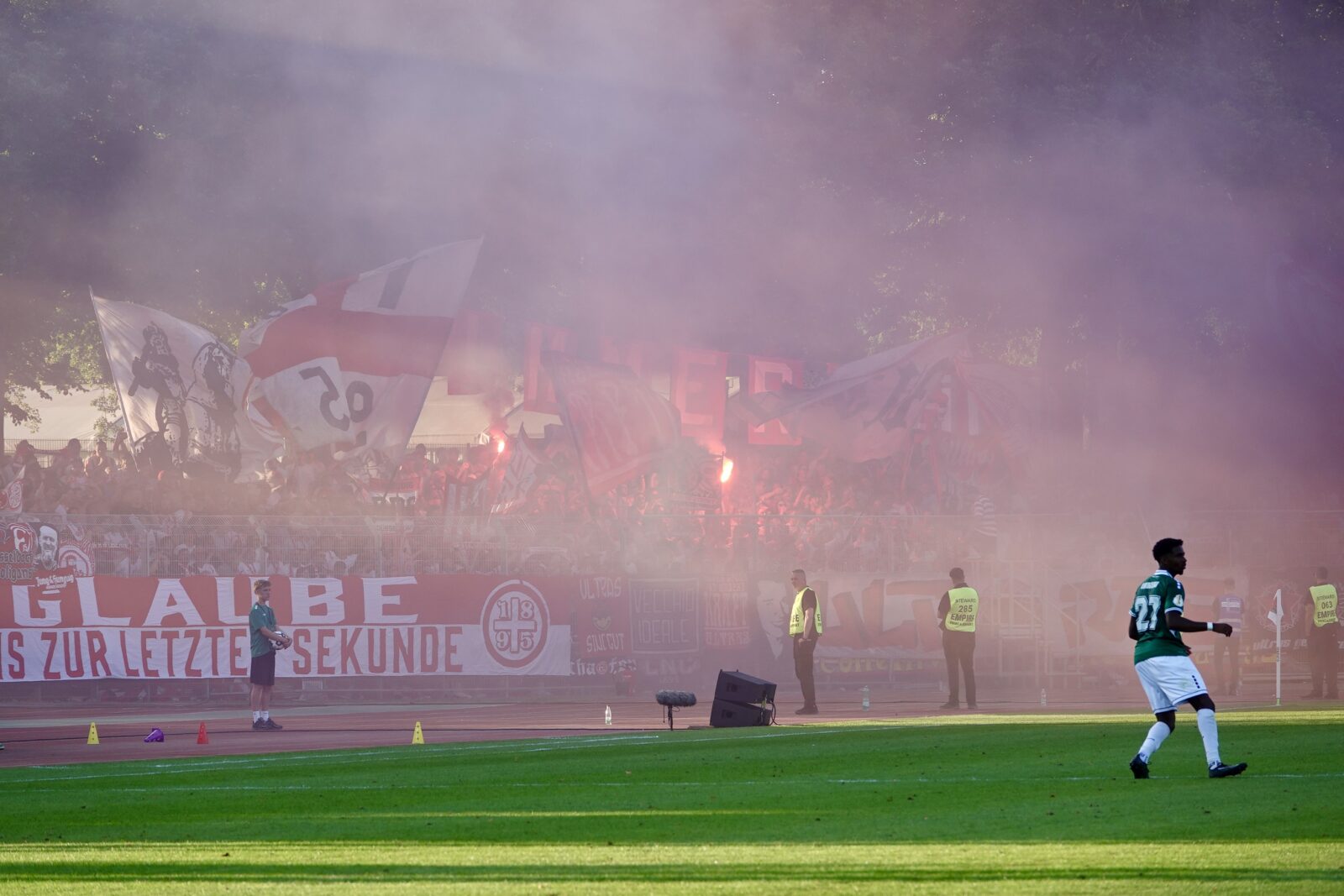 1. FC Schweinfurt 05 – Fortuna Düsseldorf 2-4 (4)