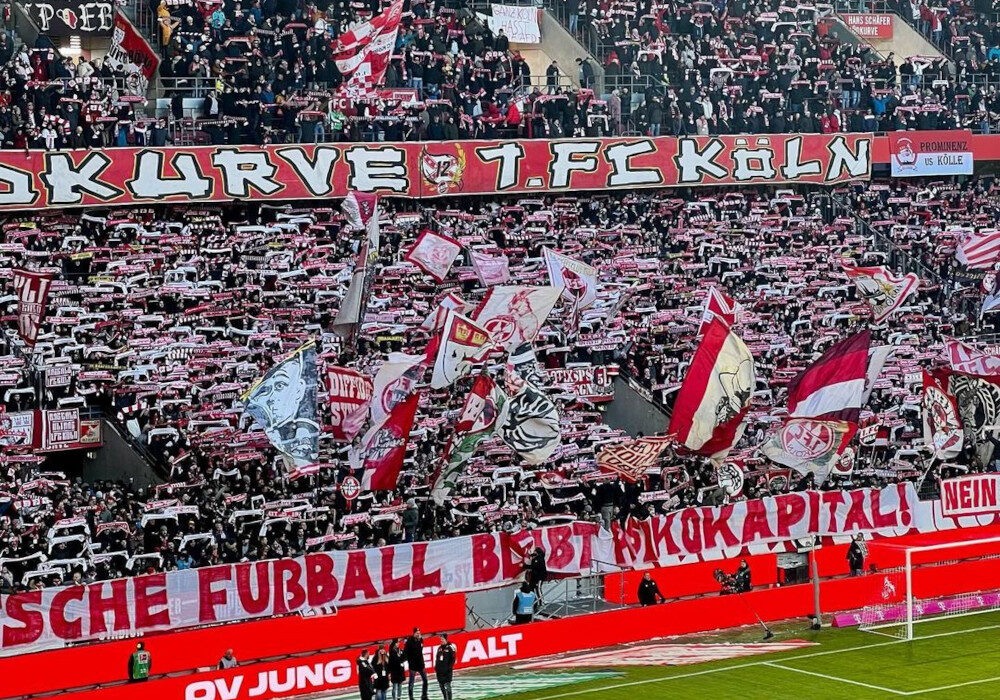 1. FC Köln – Borussia Dortmund 0-4 (10)