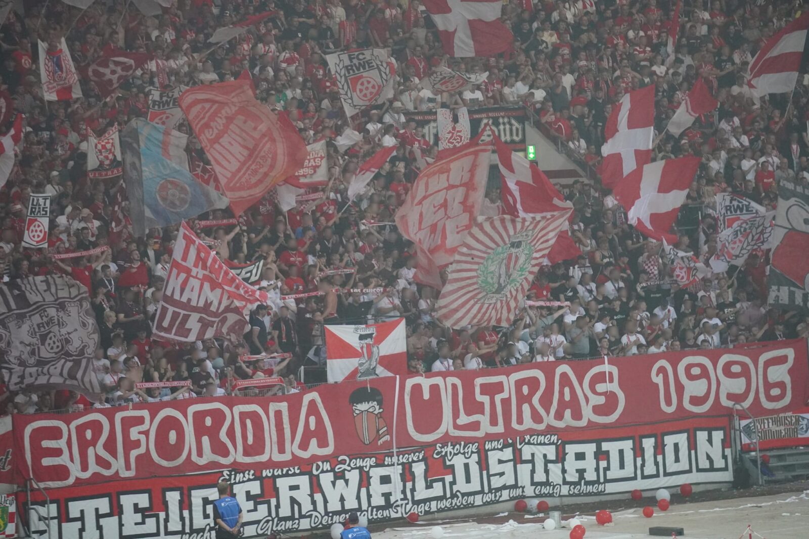 FC Rot-Weiß Erfurt – BSG Chemie Leipzig 4-2 (2)