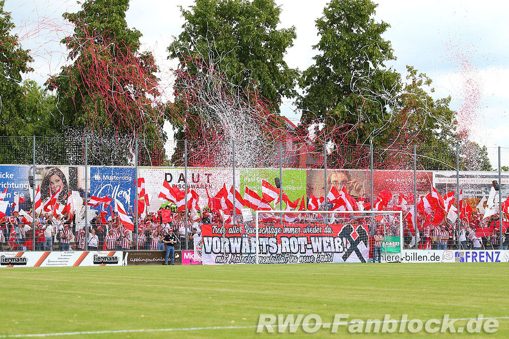 SC Wiedenbrück – Rot-Weiß Oberhausen 1-0 (4)