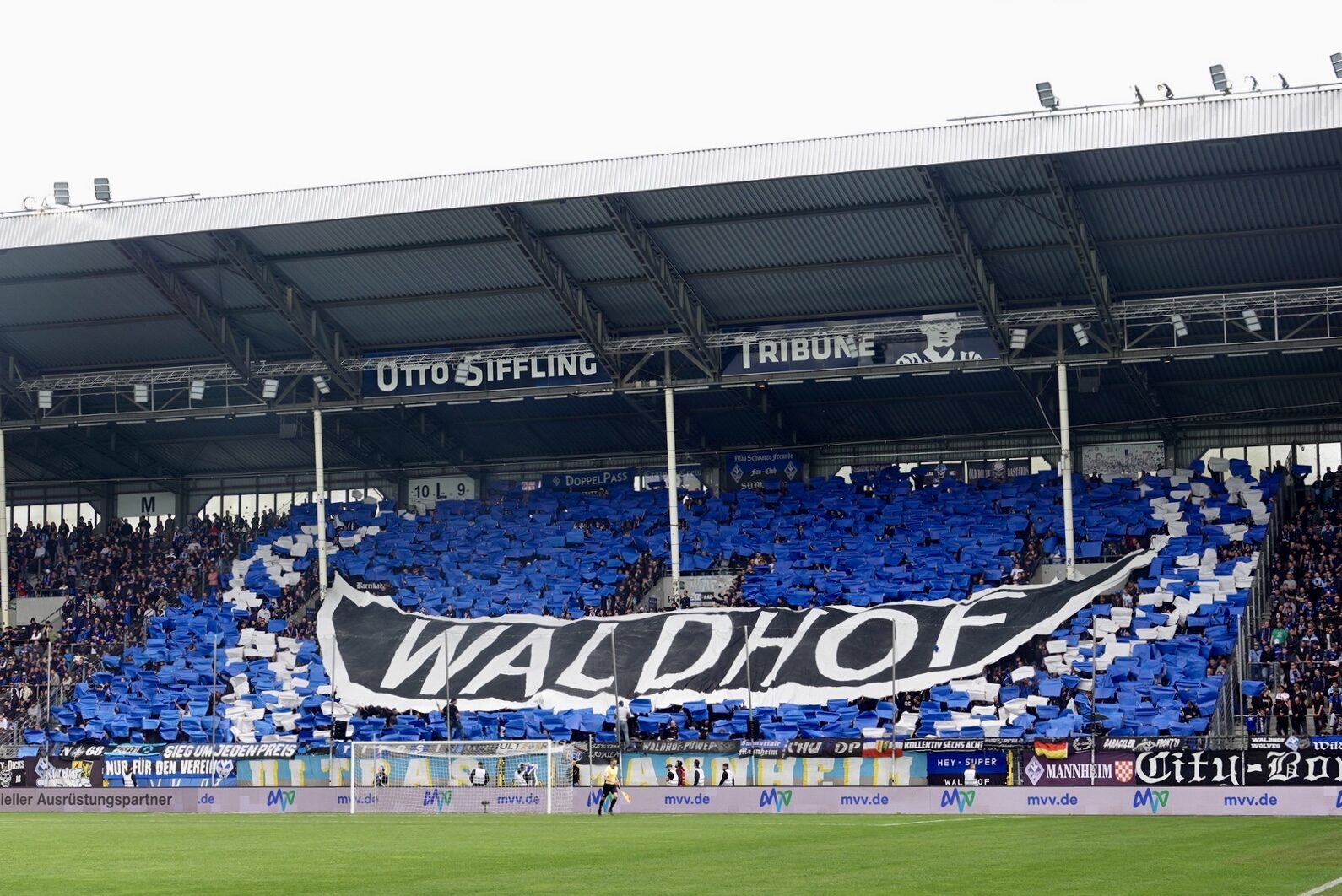 SV Waldhof Mannheim – TSV 1860 München 0-3 (4)