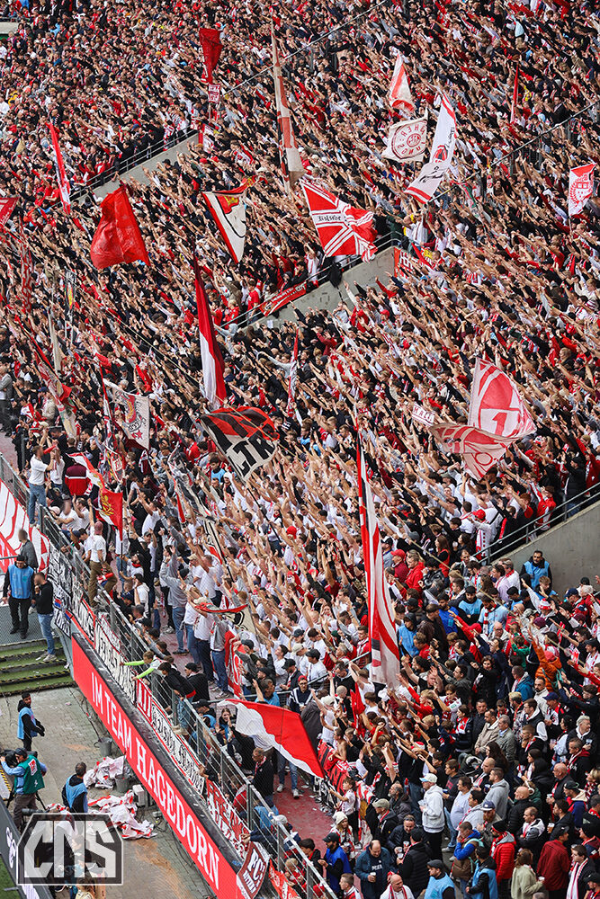 1. FC Köln – Karlsruher SC 4-4 (79)