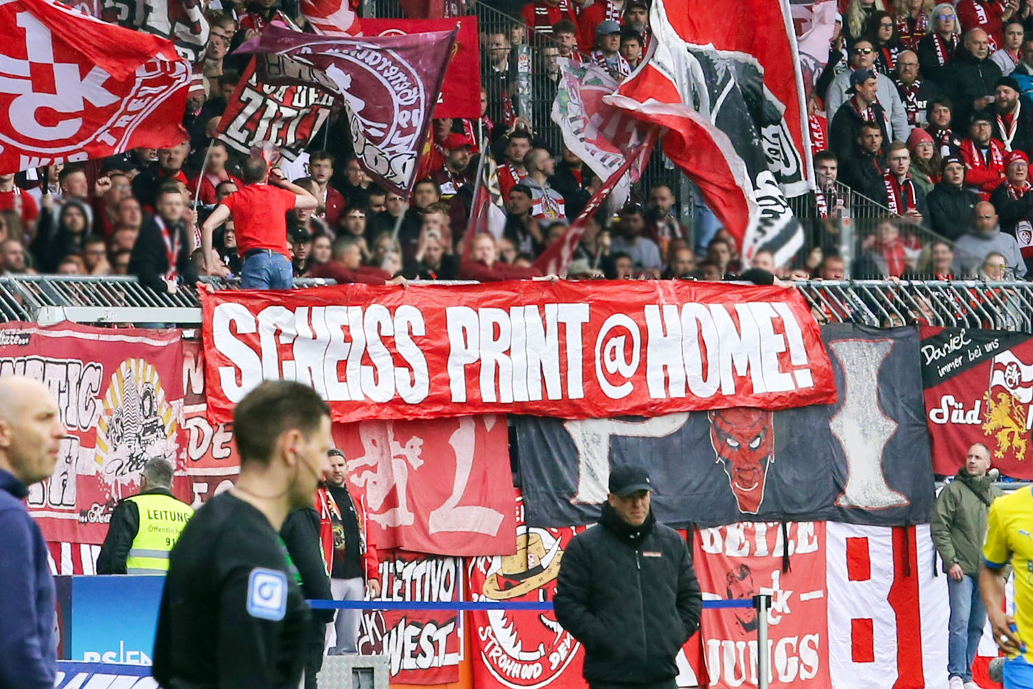 Eintracht Braunschweig – 1. FC Kaiserslautern 2-0 (6)