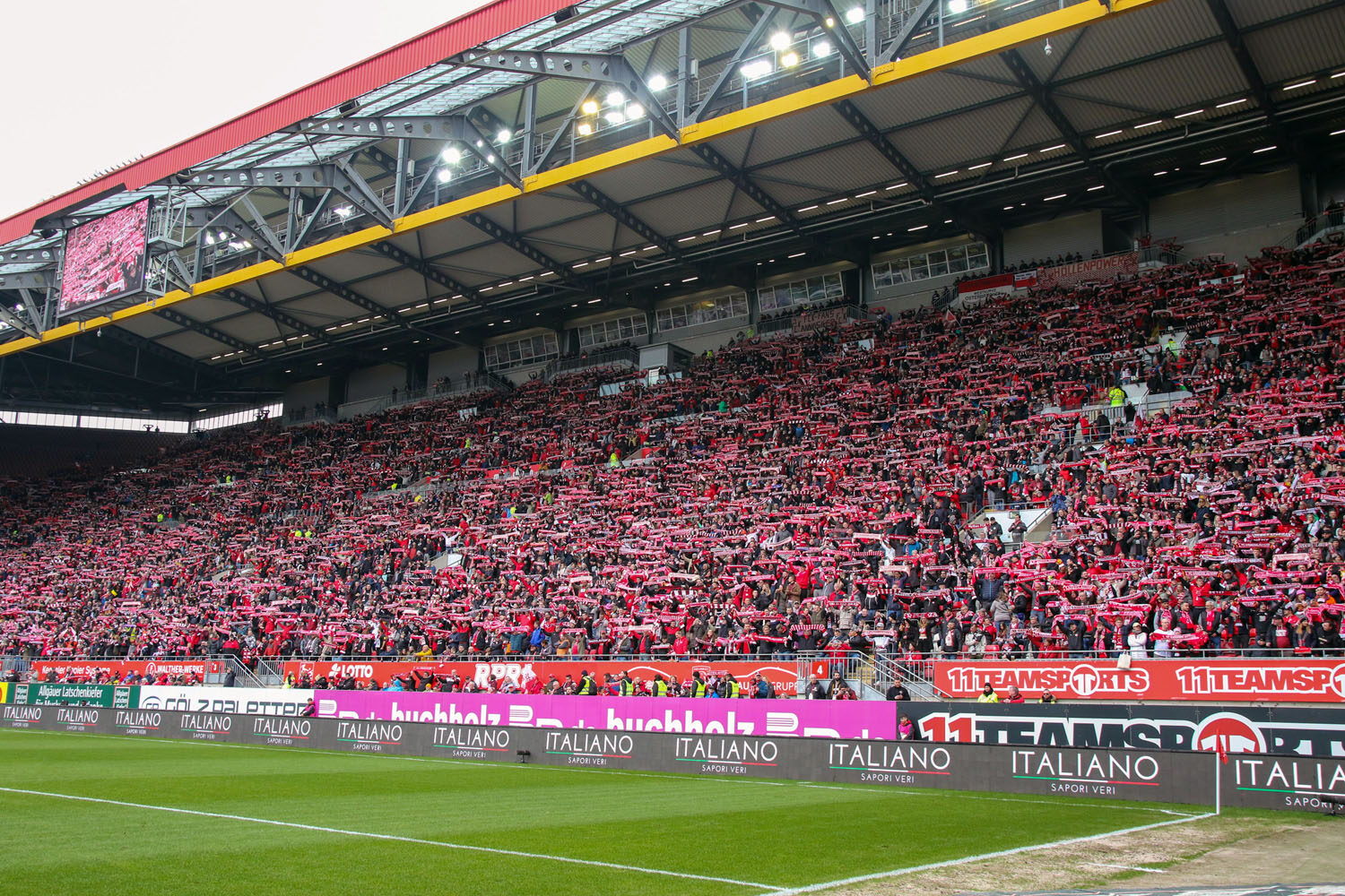 1. FC Kaiserslautern – VfL Osnabrück 3-2 (15)