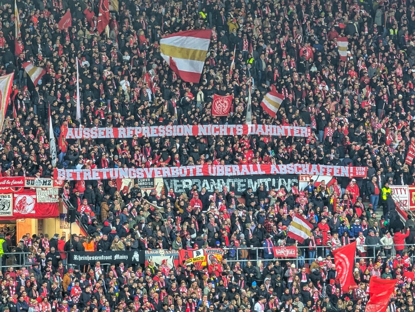 1. FSV Mainz 05 – FC Augsburg 0-0 (2)