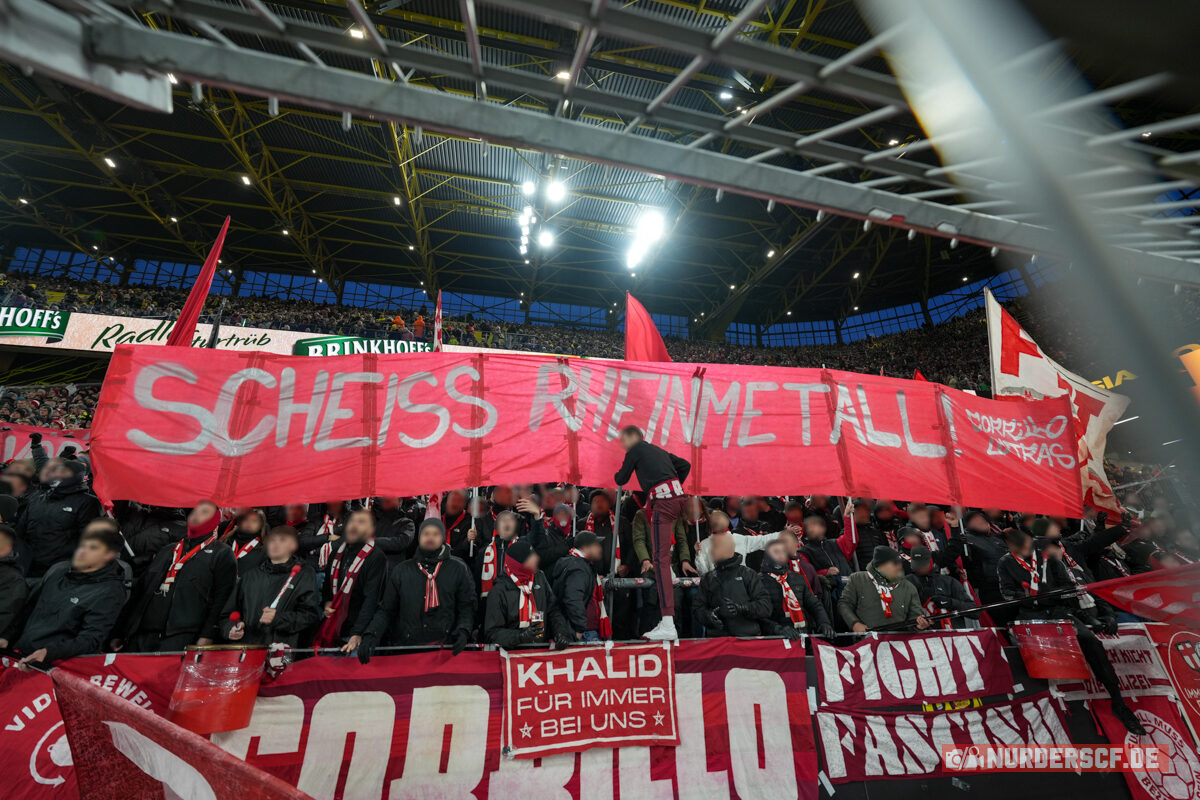 Borussia Dortmund – SC Freiburg 4-0 (33)