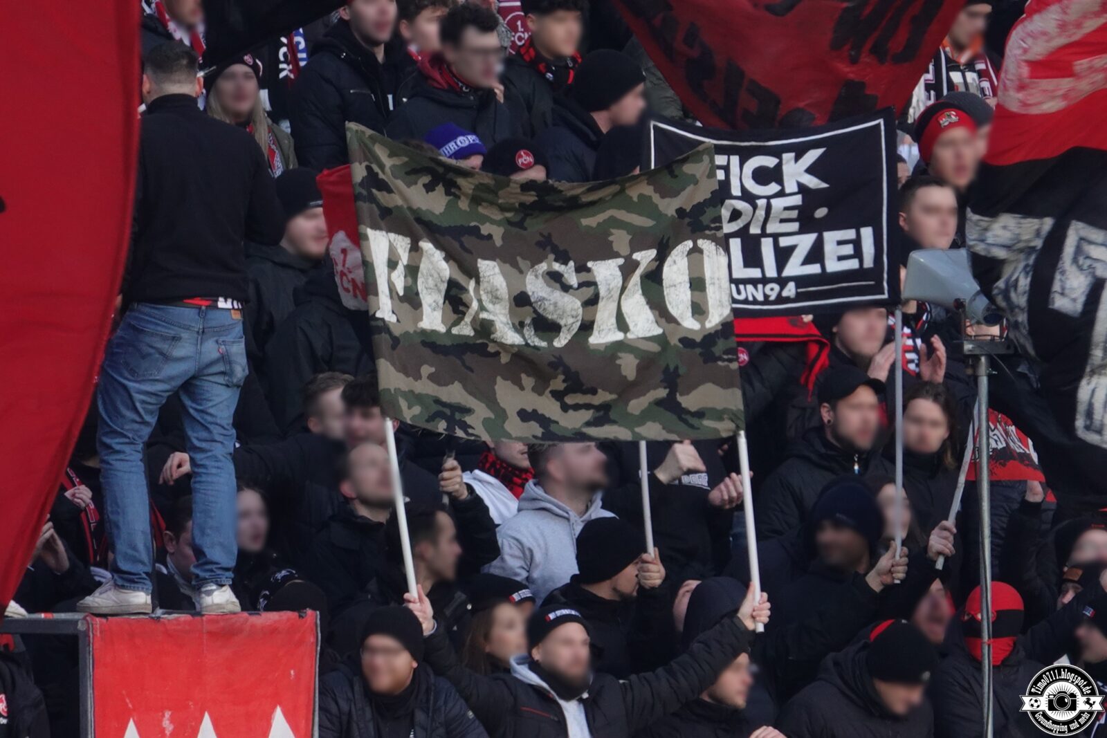 1. FC Nürnberg – Hamburger SV 0-2 (55)