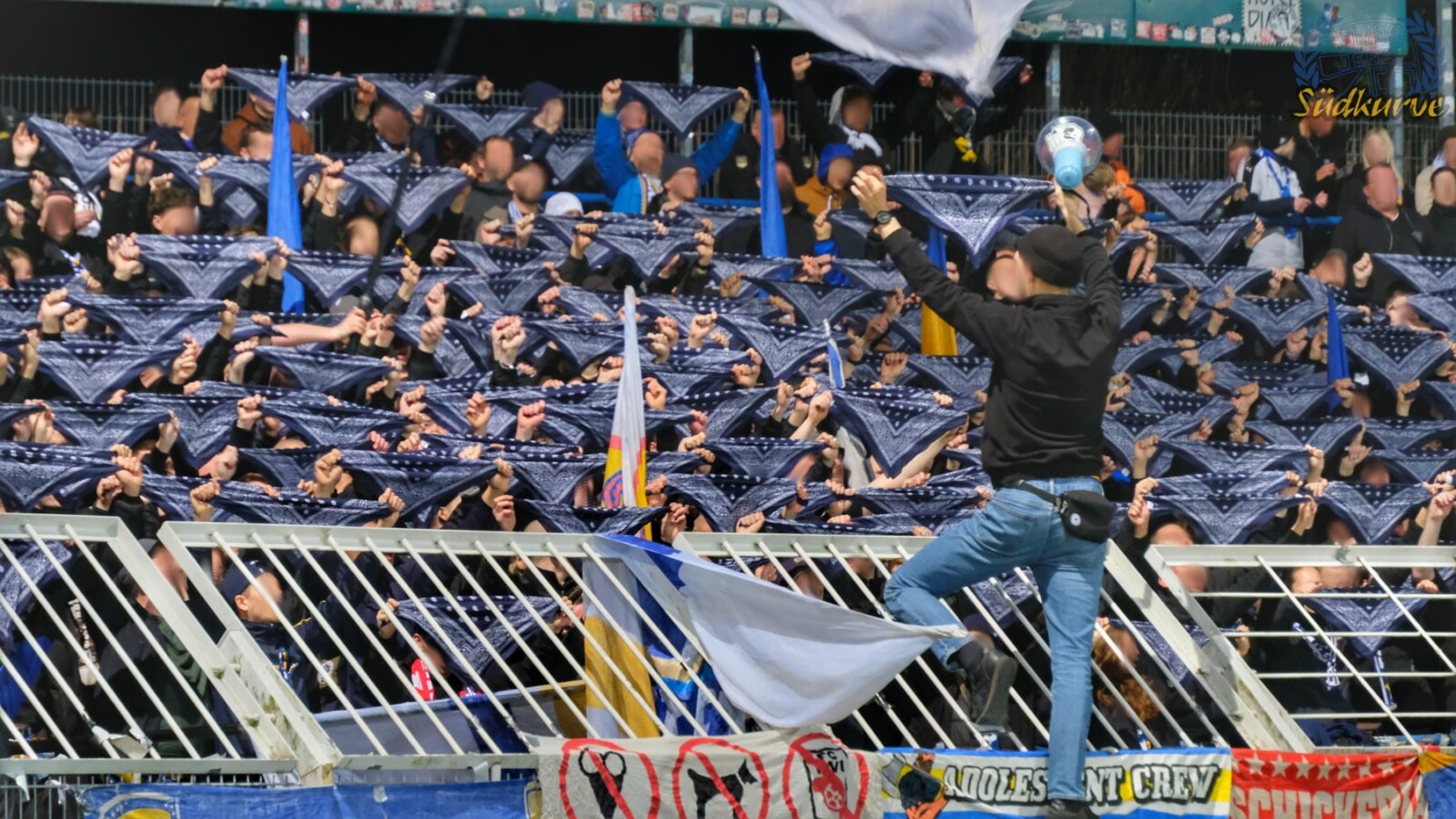 1. FC Lokomotive Leipzig – FC Carl Zeiss Jena 2-0 (16)