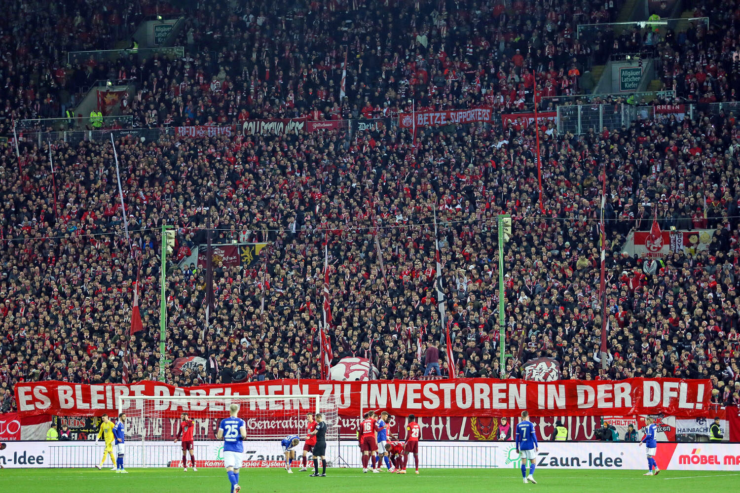 1. FC Kaiserslautern – FC Schalke 04 4-1 (18)