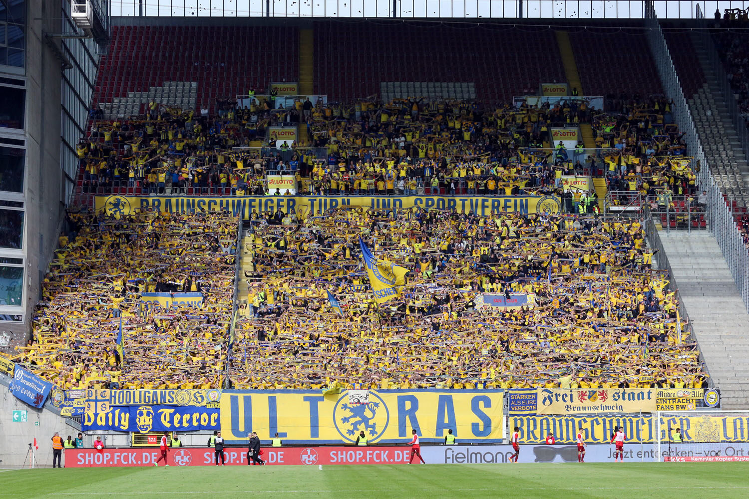 1. FC Kaiserslautern – Eintracht Braunschweig (2)