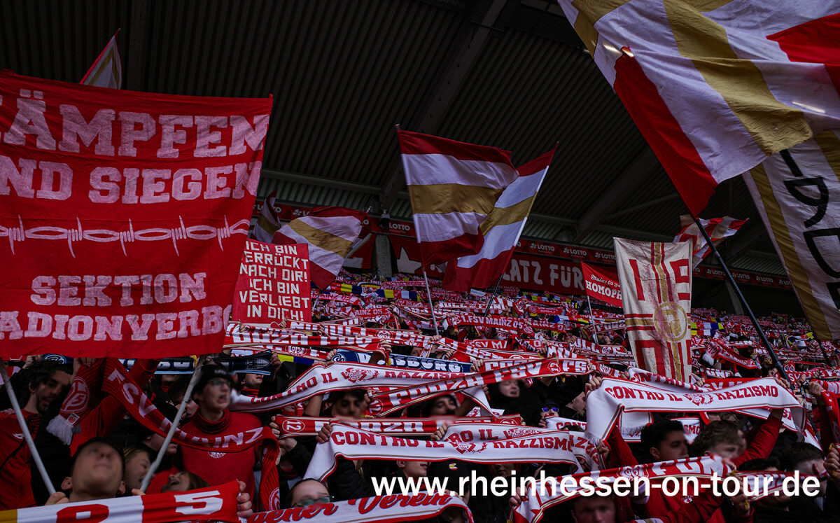 1. FSV Mainz 05 – FC St. Pauli 2-0 (4)