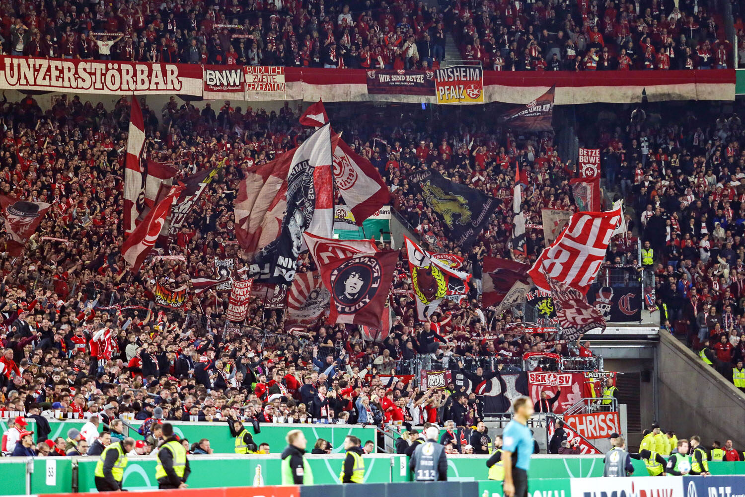 VfB Stuttgart – 1. FC Kaiserslautern 2-1 (28)