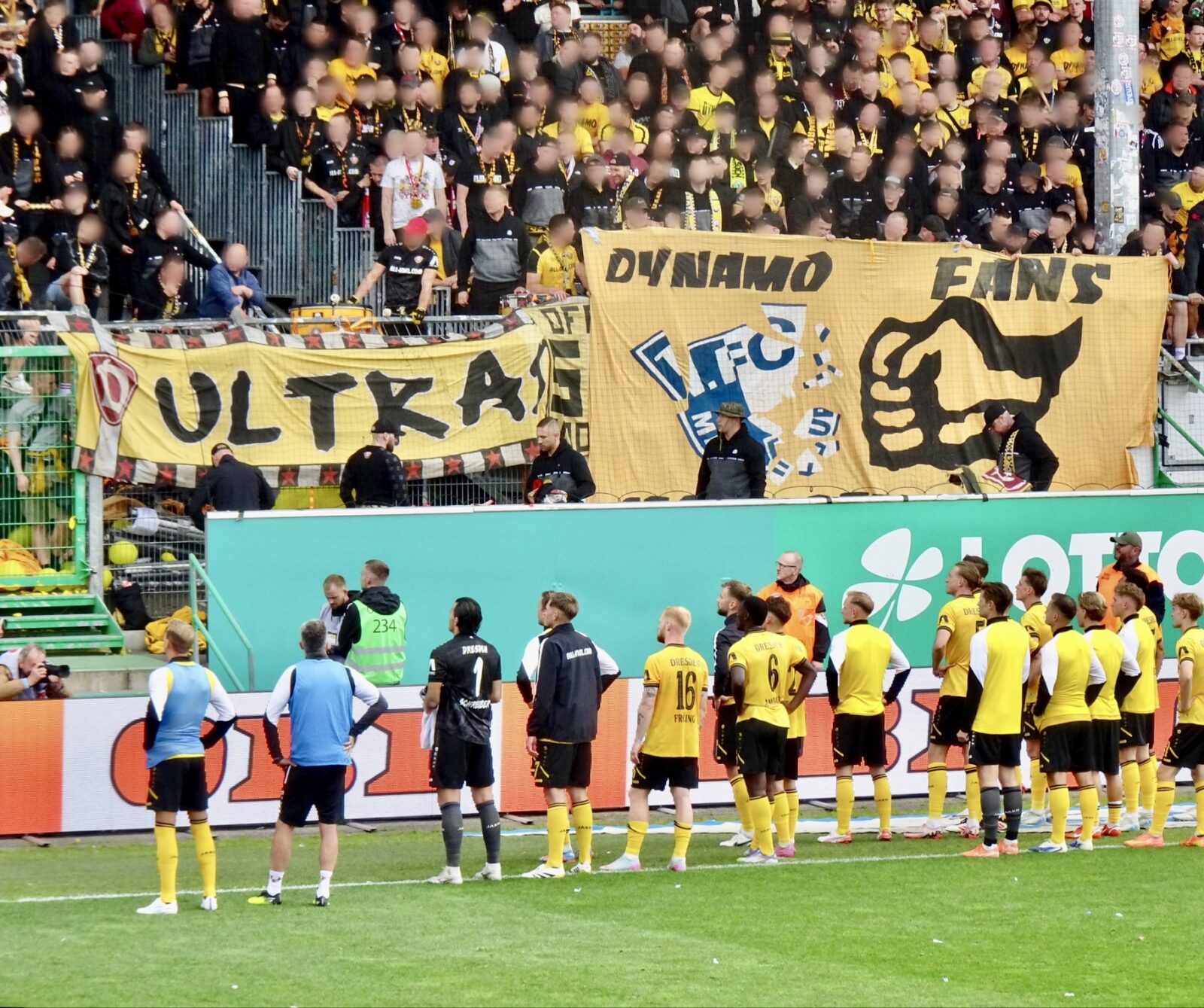 SpVgg Fürth – SG Dynamo Dresden 3-2 (5)