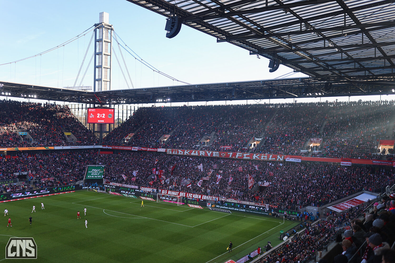 1. FC Köln – Hannover 96 2-2 (48)