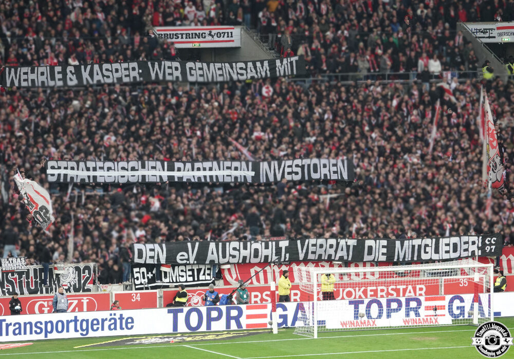 VfB Stuttgart – FC St. Pauli 0-1 (49)