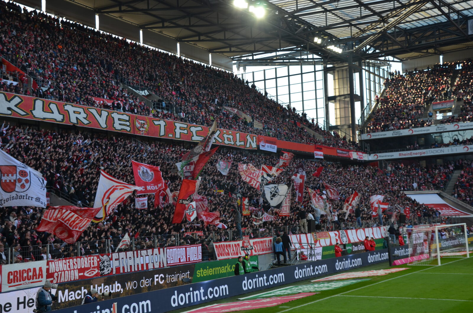 1. FC Köln – Hannover 96 2-2 (17)