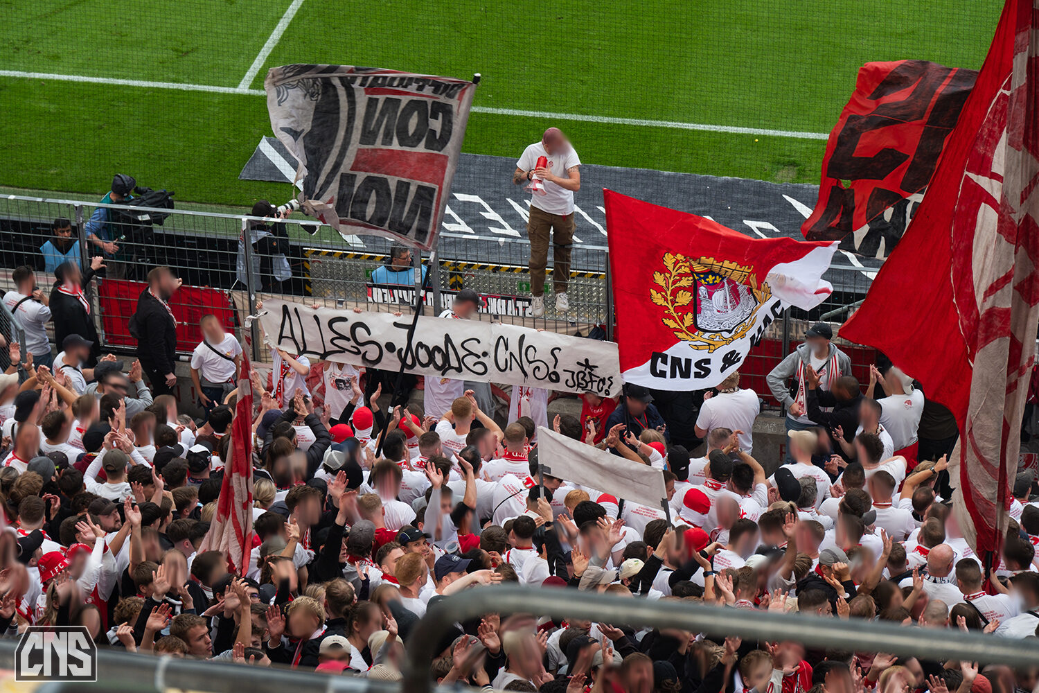 1. FC Köln – Karlsruher SC 4-4 (85)
