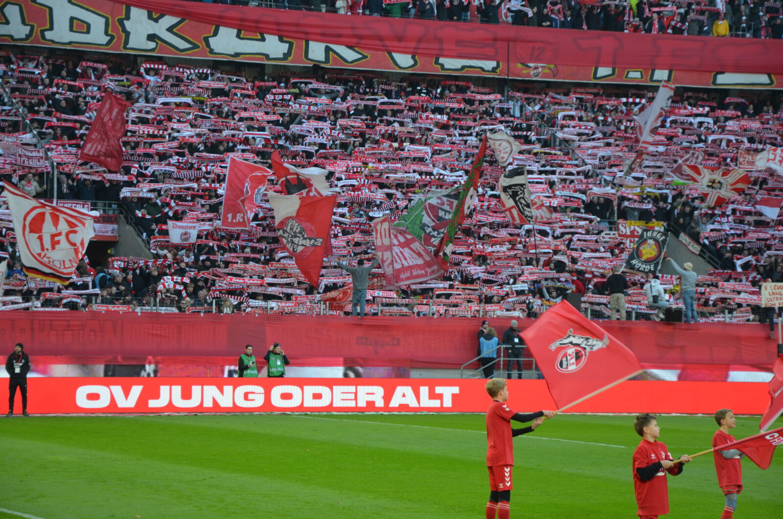 1. FC Köln – Hannover 96 2-2 (54)