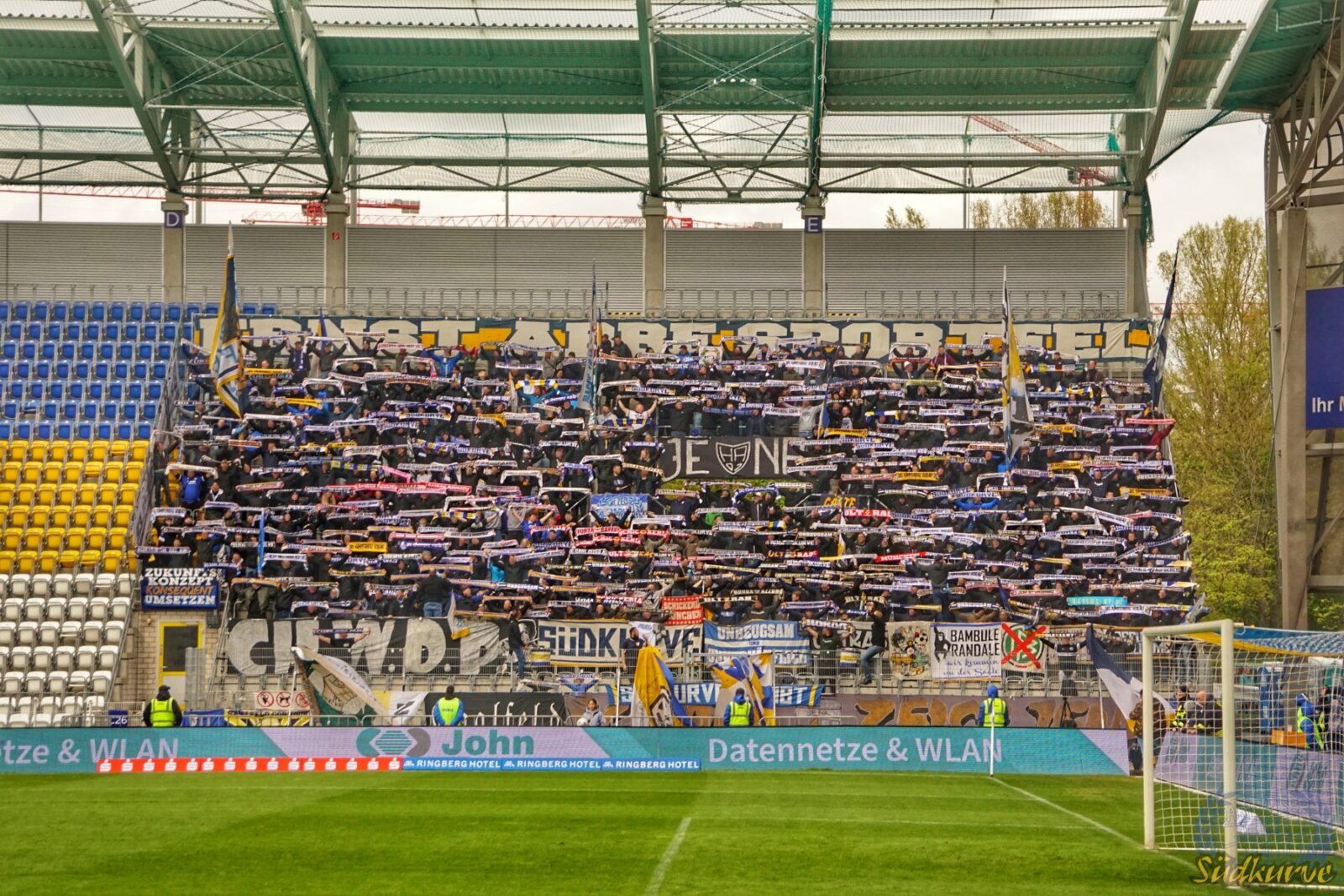 FC Carl Zeiss Jena – Berliner AK 3-3 (17)