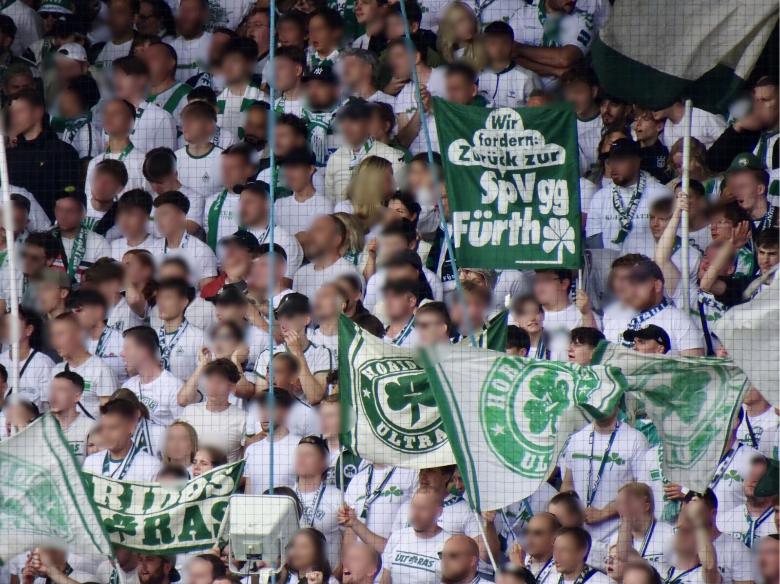 SpVgg Fürth – SG Dynamo Dresden 3-2 (4)