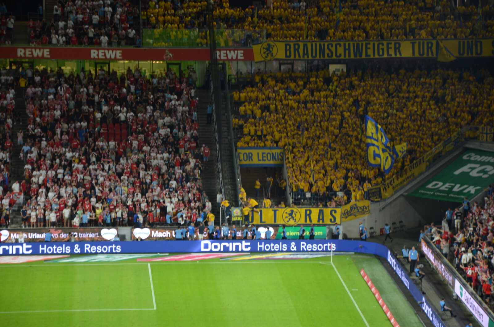1. FC Köln – Eintracht Braunschweig 5-0 (11)