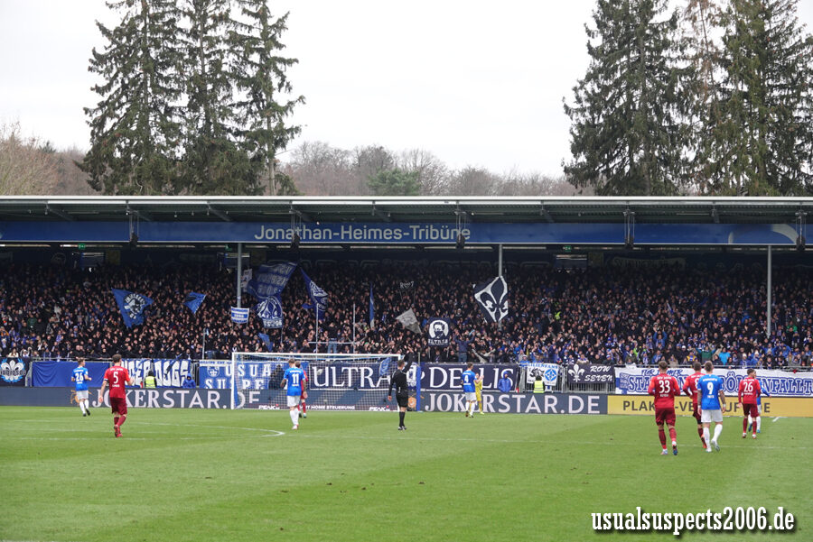 SV Darmstadt 98 – SSV Jahn Regensburg 2-0 (6)