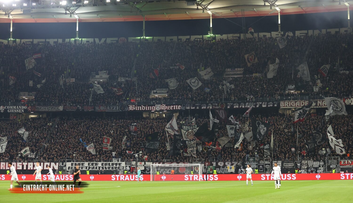 Eintracht Frankfurt – Slavia Prag 1-0 (44)