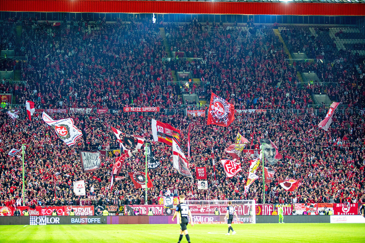 1. FC Kaiserslautern – SV Elversberg 1-1 (9)