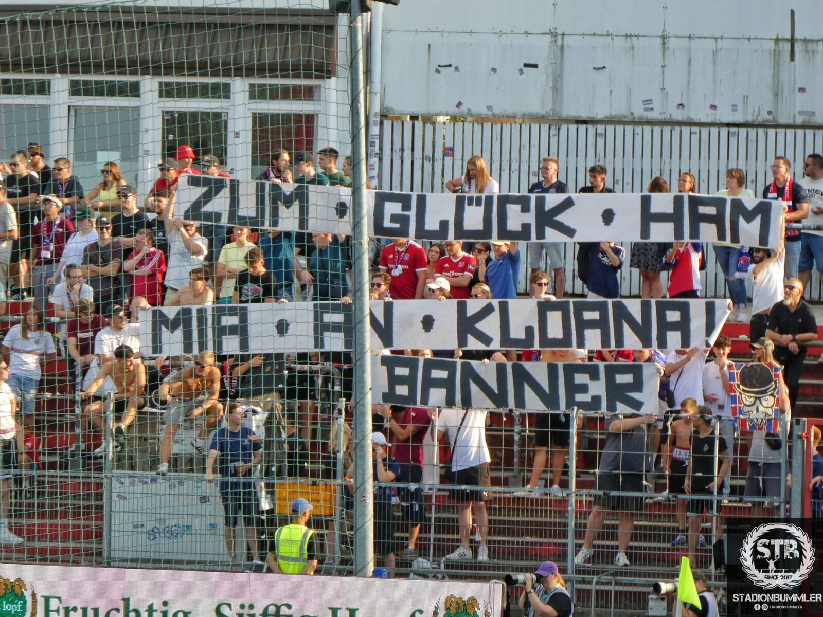 SpVgg Unterhaching – Rot-Weiss Essen 2-0 (1)