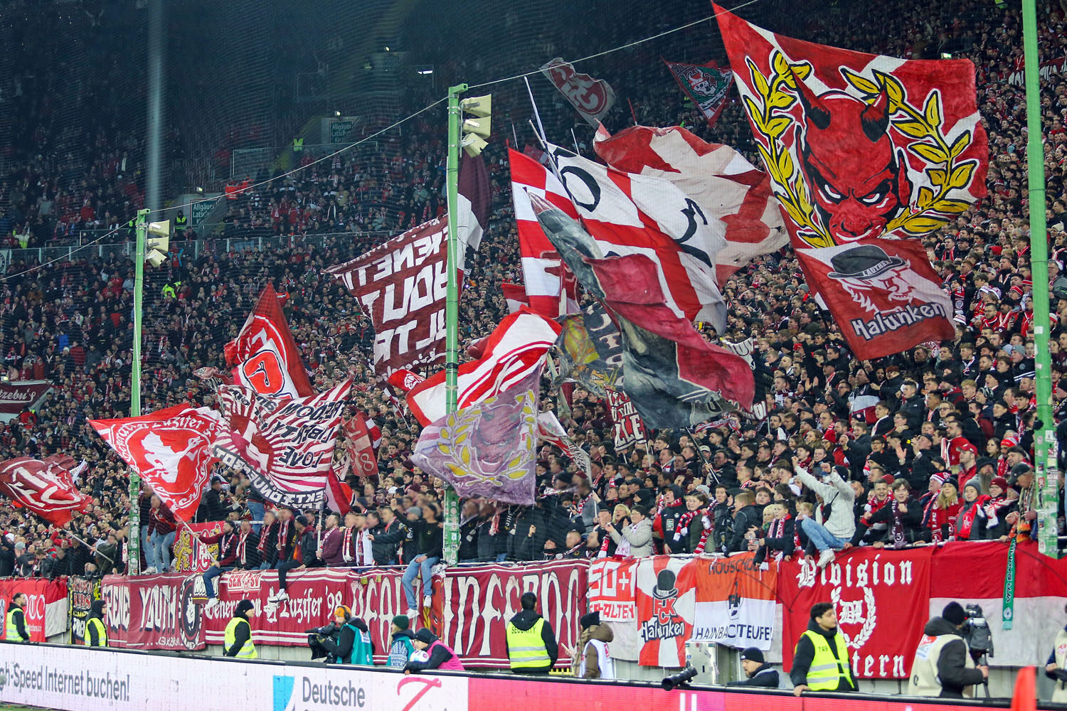 1. FC Kaiserslautern – FC Schalke 04 4-1 (2)