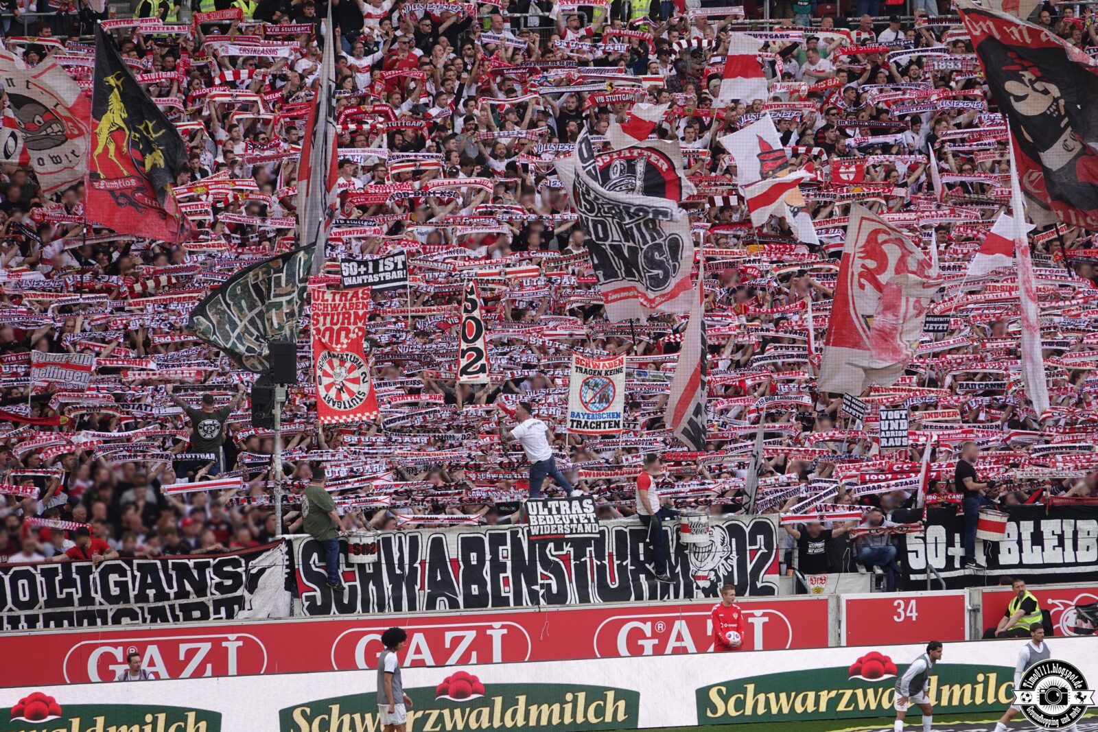 VfB Stuttgart – FC Bayern München 3-1 (56)