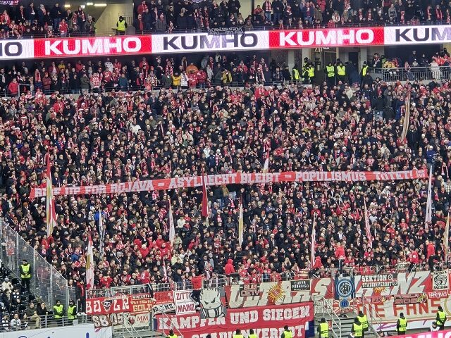 Eintracht Frankfurt – 1. FSV Mainz 05 1-3 (1)