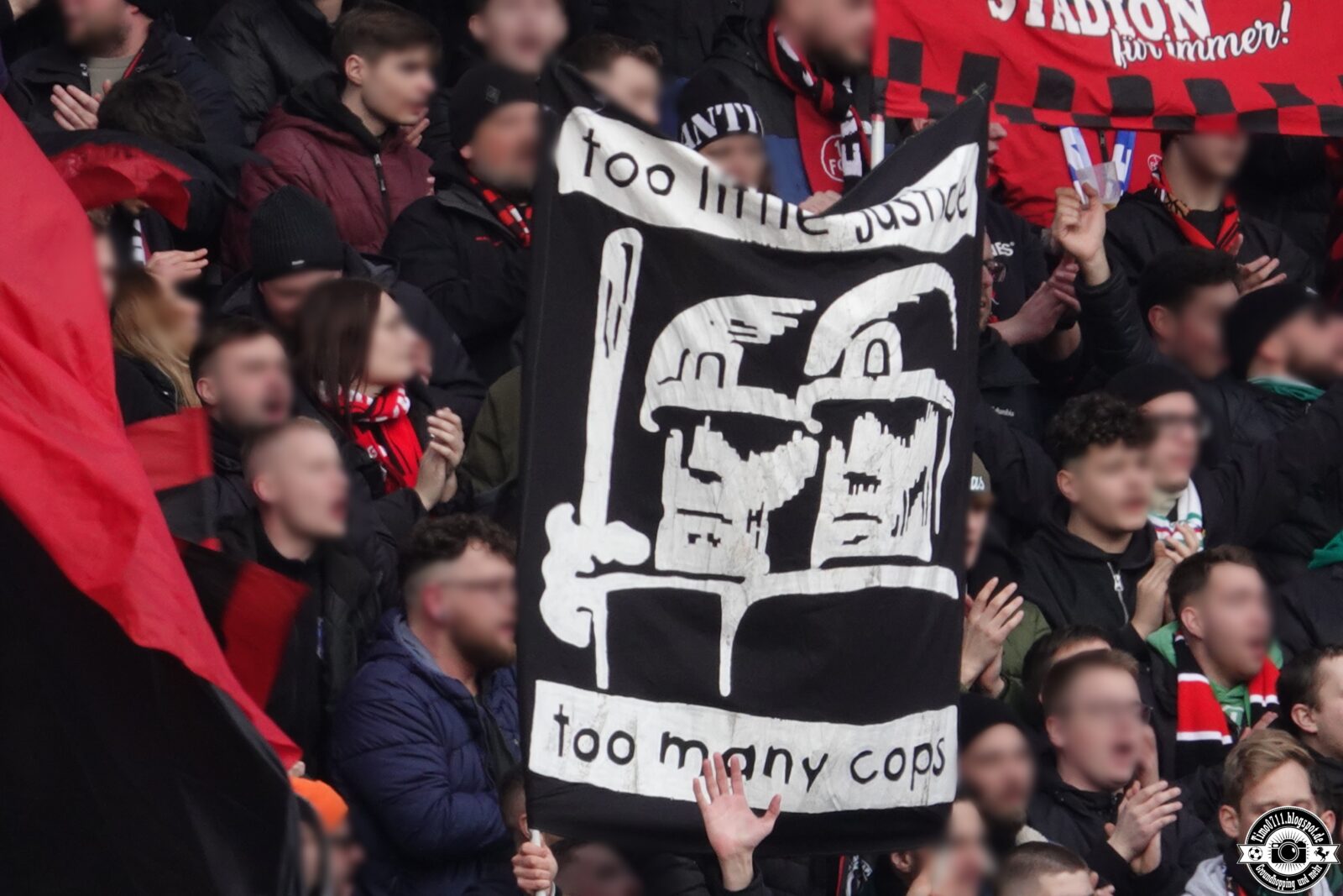 1. FC Nürnberg – Hamburger SV 0-2 (47)