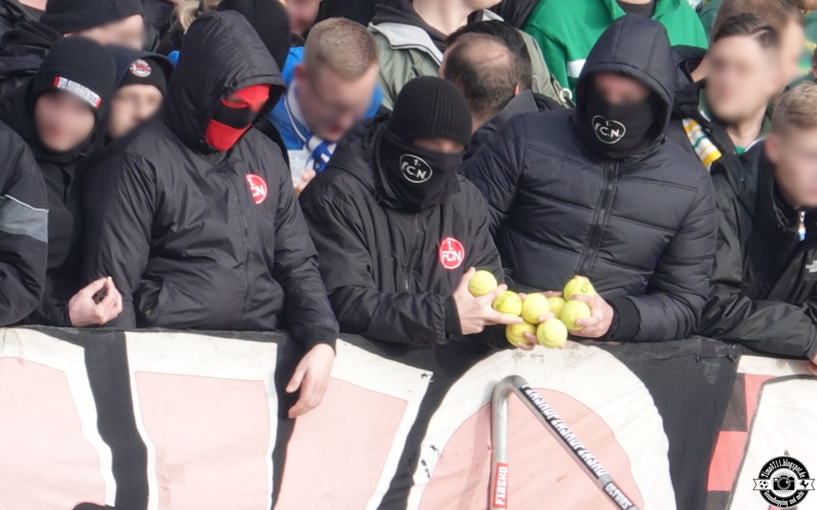 1. FC Nürnberg – Hamburger SV 0-2 (25)