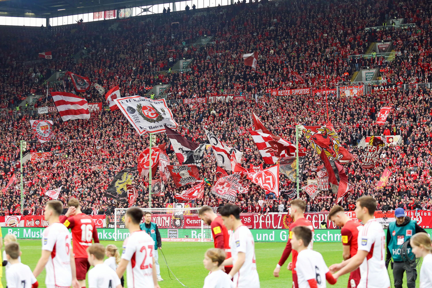 1. FC Kaiserslautern – Fortuna Düsseldorf 1-3 (4)