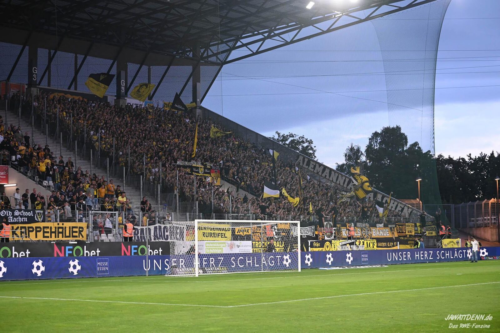 Rot-Weiss Essen – TSV Alemannia Aachen 2:3 (1)