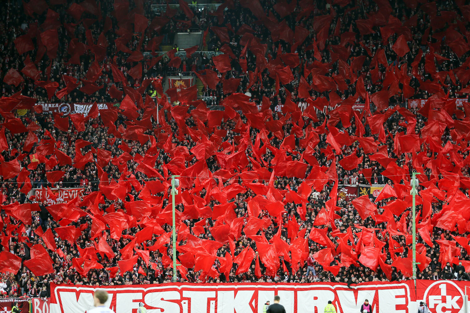 1. FC Kaiserslautern – Karlsruher SC 3-1 (4)