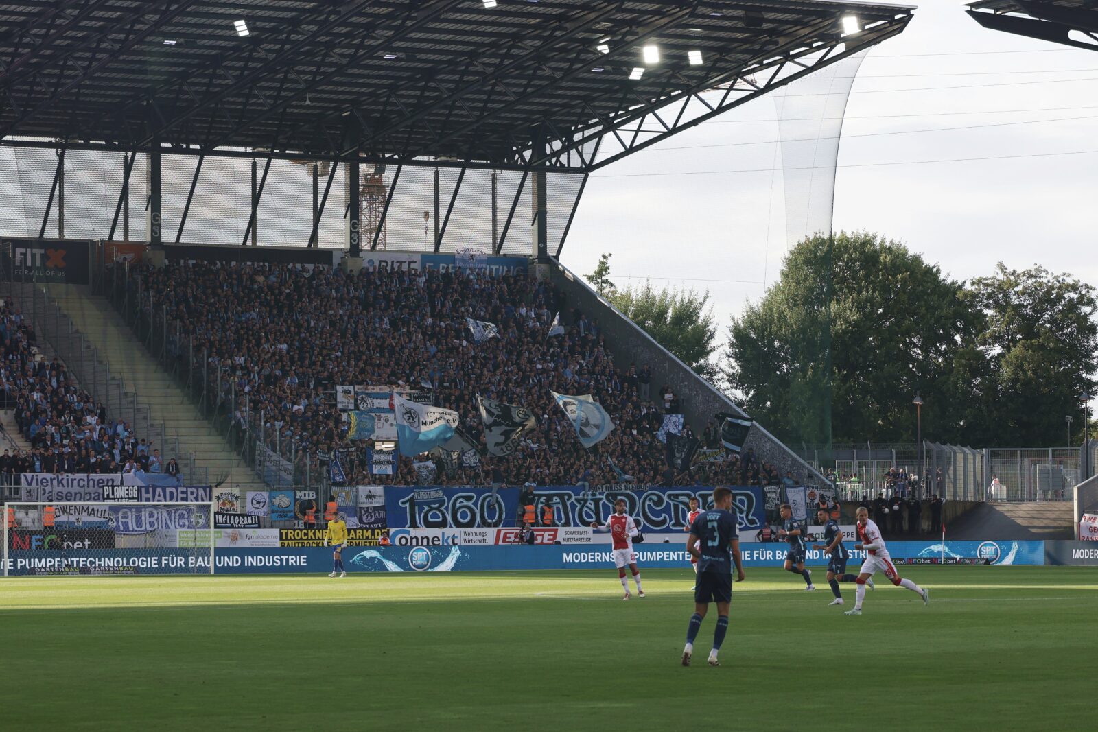 Rot-Weiss Essen – TSV 1860 München 1-1 (3)