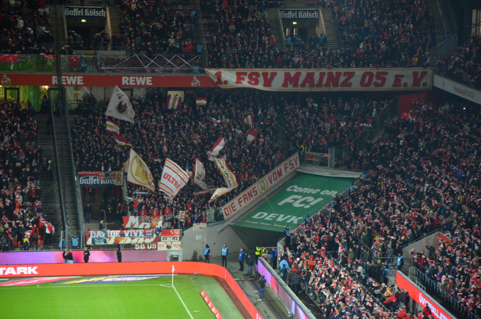 1. FC Köln – 1. FSV Mainz 05 0-0 (10)