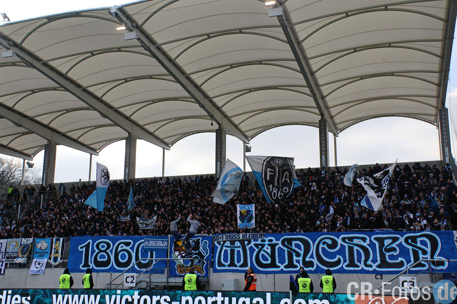 1. FC Saarbrücken – TSV 1860 München 4-0 (12)