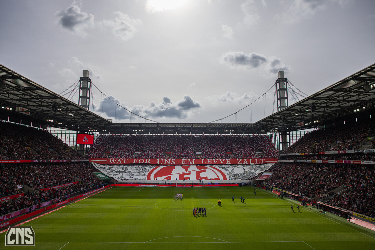 1. FC Köln – Karlsruher SC 4-4 (62)