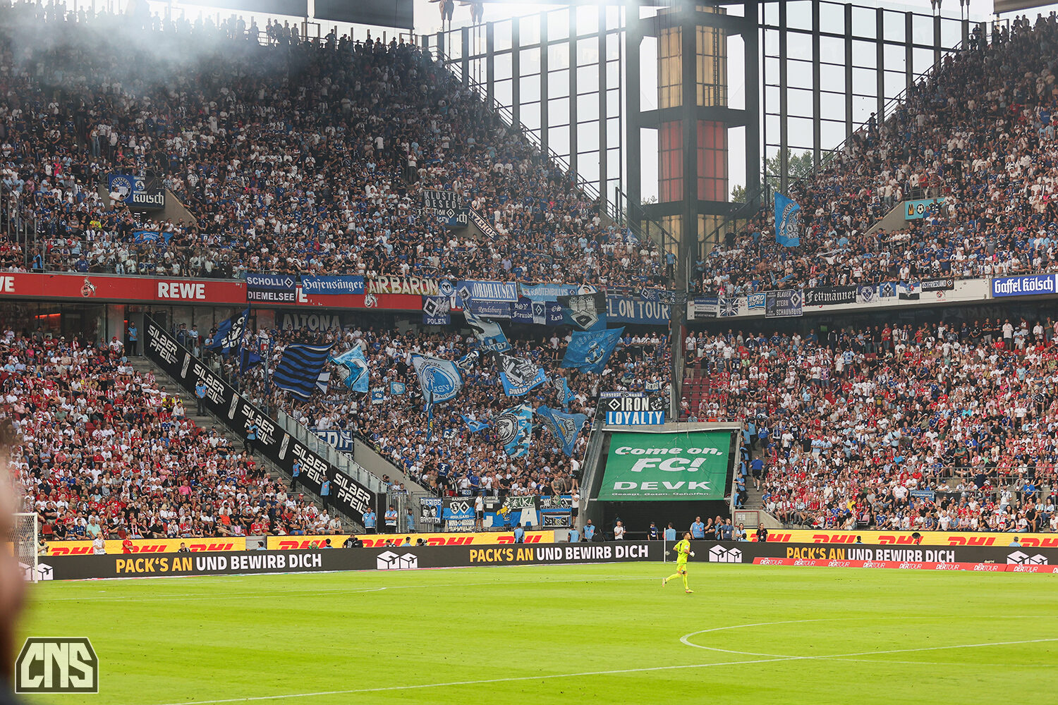 1. FC Köln – Hamburger SV 1-2 (1)
