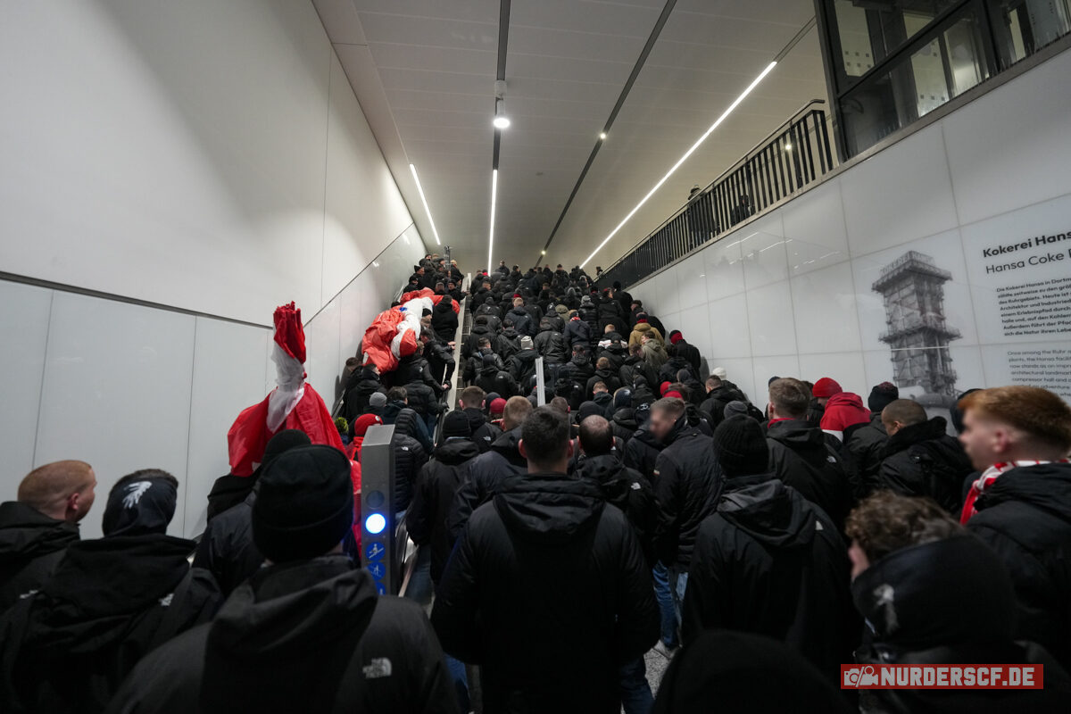 Borussia Dortmund – SC Freiburg 4-0 (53)