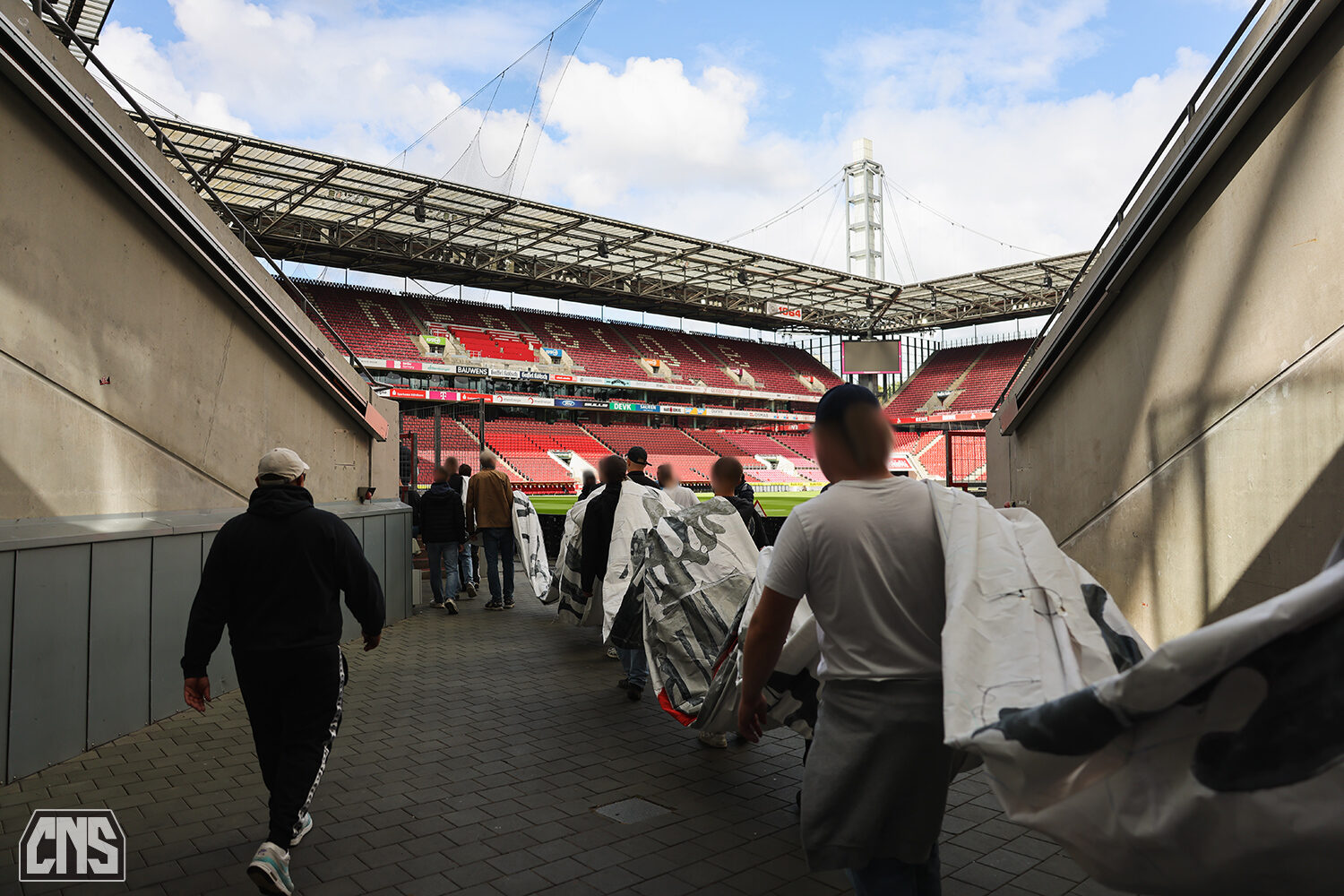 1. FC Köln – Karlsruher SC 4-4 (30)