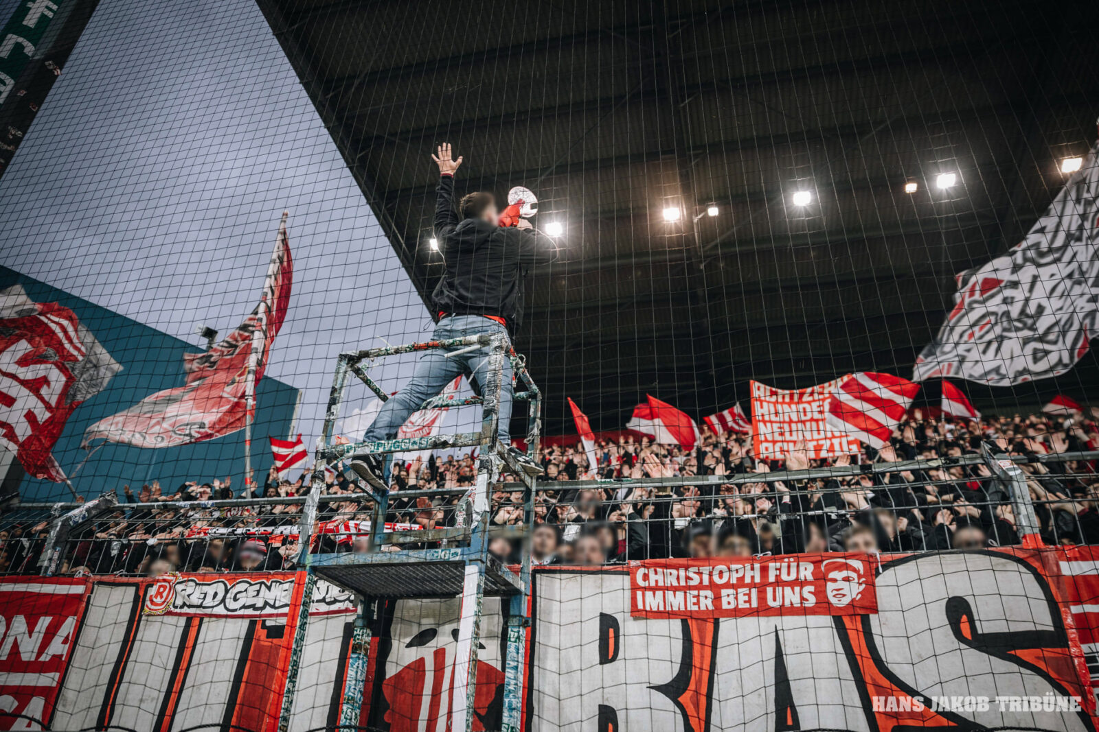 SpVgg Fürth – SSV Jahn Regensburg 2-1 (44)