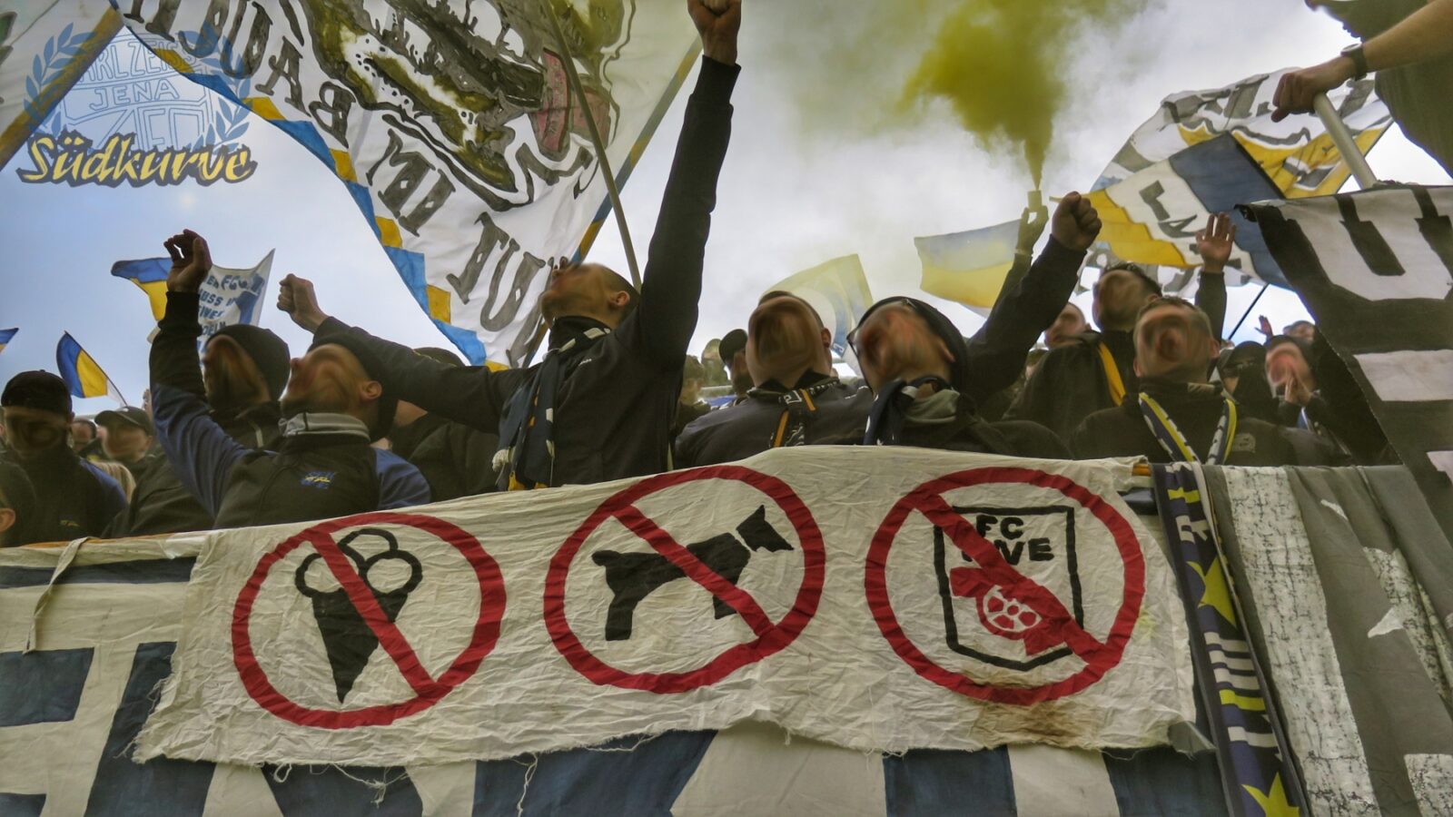 FC Carl Zeiss Jena – FC Rot-Weiß Erfurt 3-1 (66)