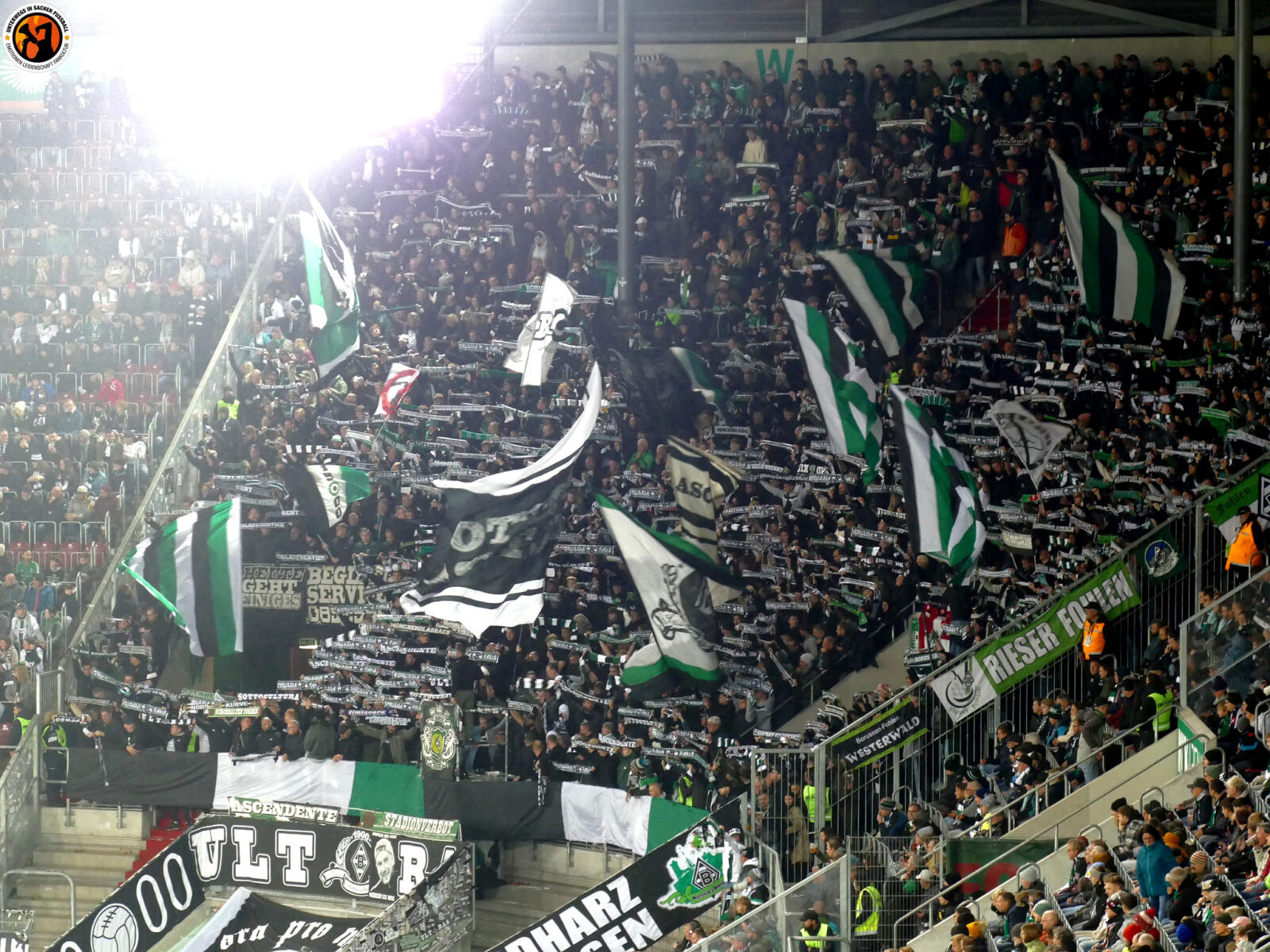 FC Augsburg – Borussia Mönchengladbach 2-1 (21)