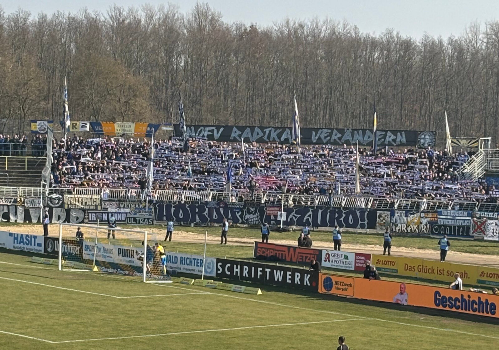 1. FC Lokomotive Leipzig – FC Carl Zeiss Jena 3-0 (20)