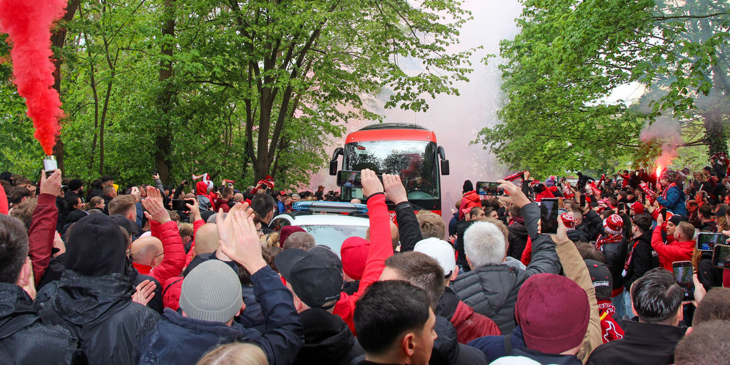 1. FC Kaiserslautern – SV Wehen 1-1 (6)
