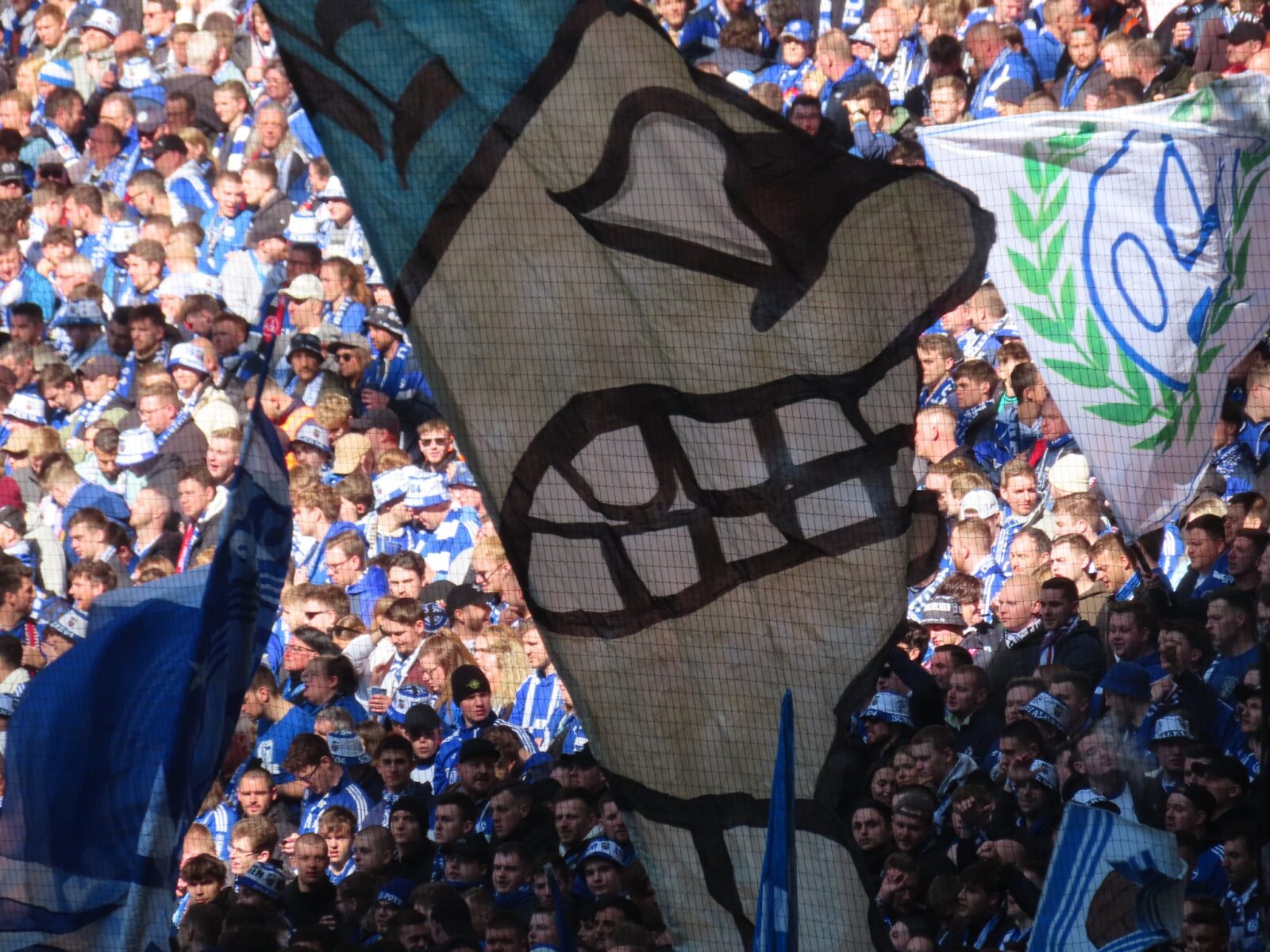 FC Schalke 04 – SC Paderborn 3-3 (11)